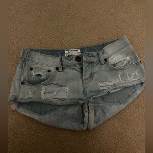 NWOT One teaspoon jean shorts